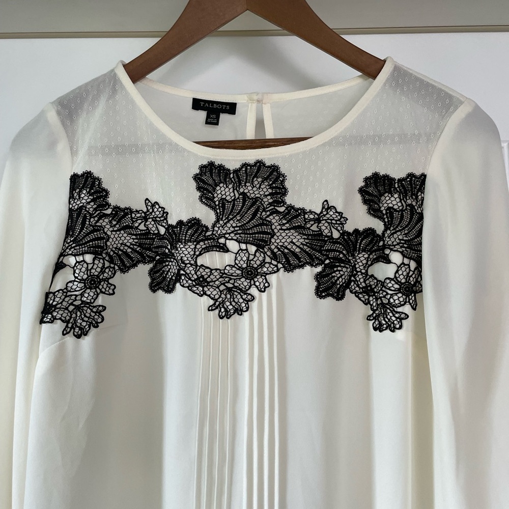 Talbots blouse - Picture 6 of 9